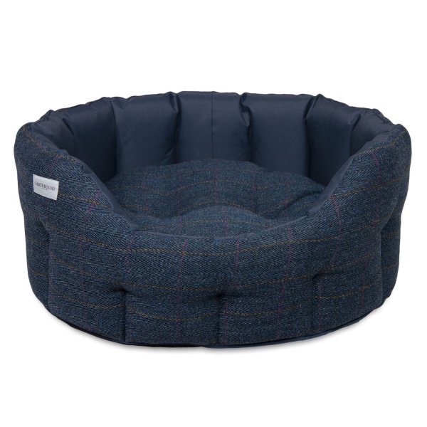 Round Traditional Tweed & Waterproof Bed Midnight Blue